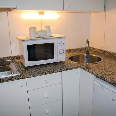Apartamentos Descartes Barcelona Kamer foto