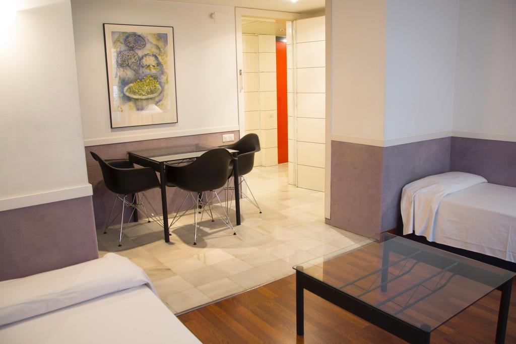 Apartamentos Descartes Barcelona Buitenkant foto