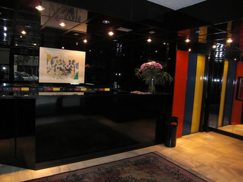 Apartamentos Descartes Barcelona Interieur foto